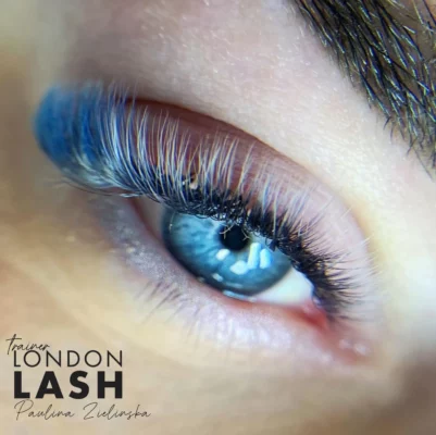 Blue & white lashes
