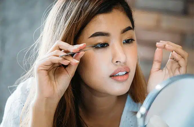 The Risks of DIY Eyelash Extensions diy eyelash extensions lash extensions at home how to do lashes on yourself