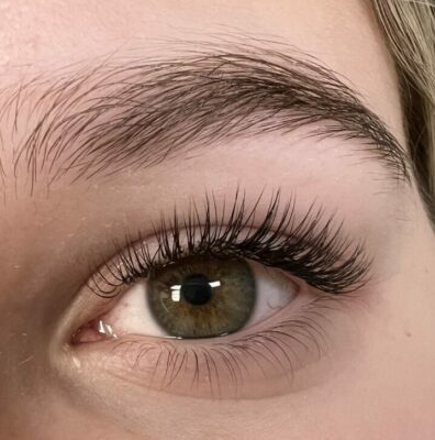 How to clean lashes extensions at home?