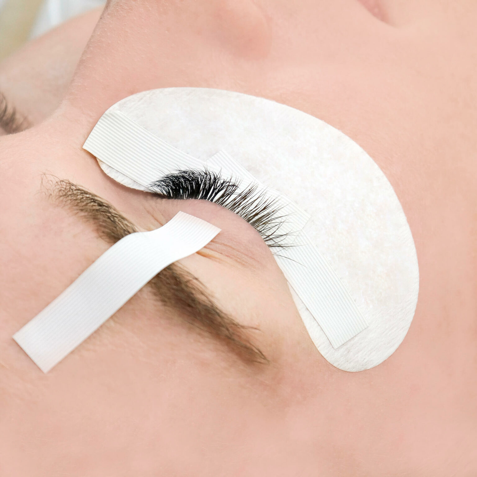 Master the art of lash taping - Tips and Techniques - CharmLash