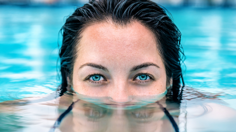 swimming with eyelash extensions - totally fine