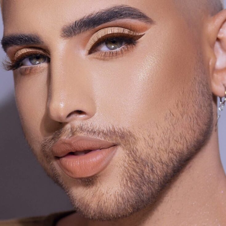 Men’s Eyelash Extensions