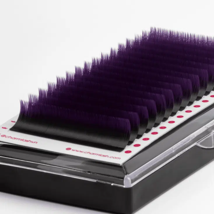 Ombre Eyelashes: The Trendy Way to Celebrate Your Eyes with Color Colored Eyelash Extensions – Two toned violet eyelashes