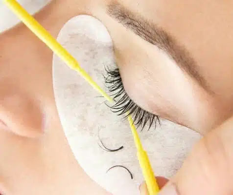 Allergic to Eyelash Glue: A Comprehensive Guide lash removal