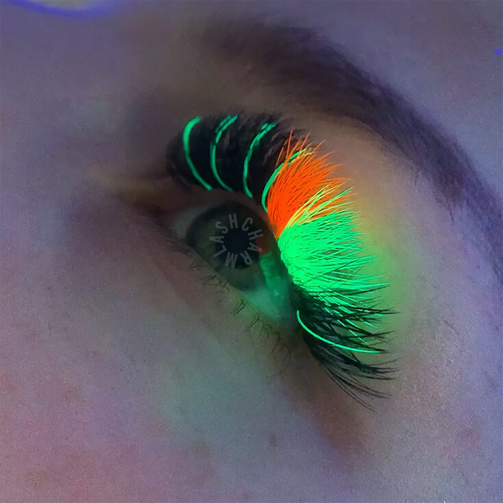False Halloween Eyelashes: Top Unique Lash Styles to Glam Up Your Costume Neon-Lashes