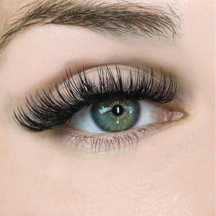 False Halloween Eyelashes Top Unique Lash Styles To Glam Up Your Costume