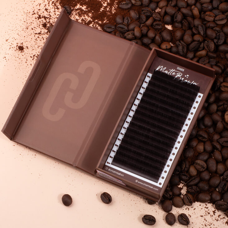 brown-lash-packaging-box-2