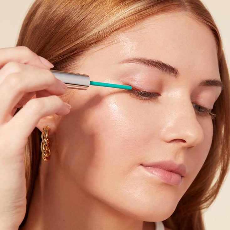 Can you use lash serum with lash extensions? Expert tips & Insights lash serum with lash extensions -1