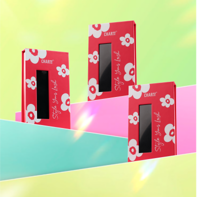 Display of Premade/ Promade Fan Lashes