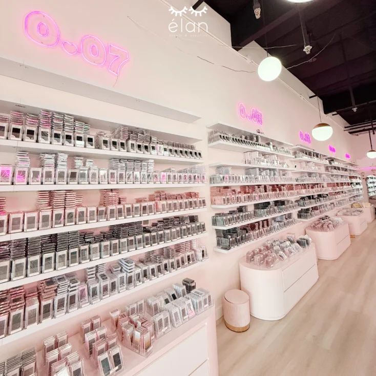 California-based-Élan-Beautés-curated-las