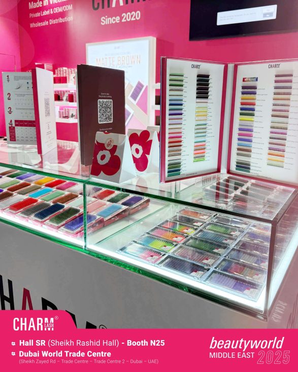 Lash-Booth-Dubai-Zone-4-by-Charmlash