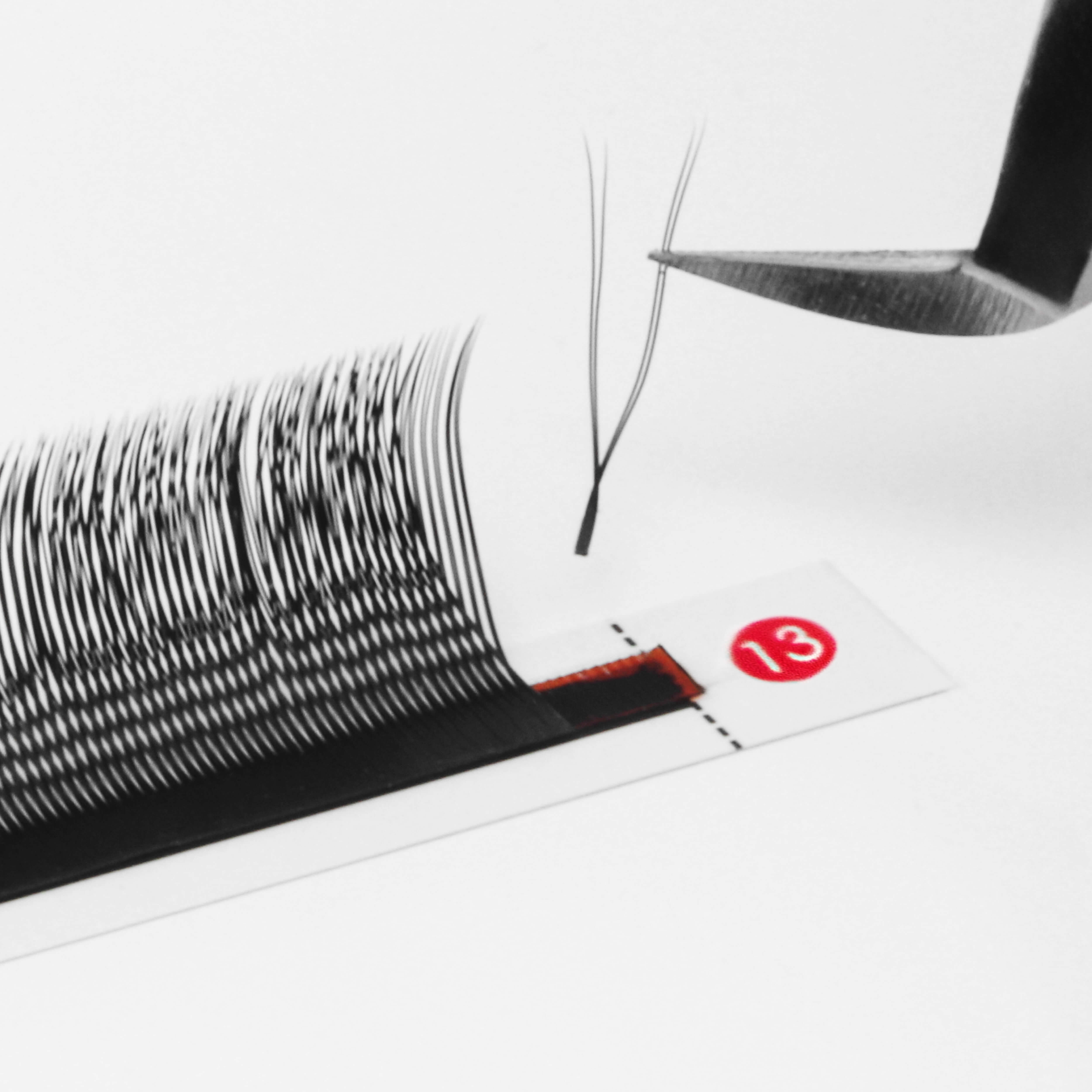 2D U-shaped lashes 2D U-shaped lashes