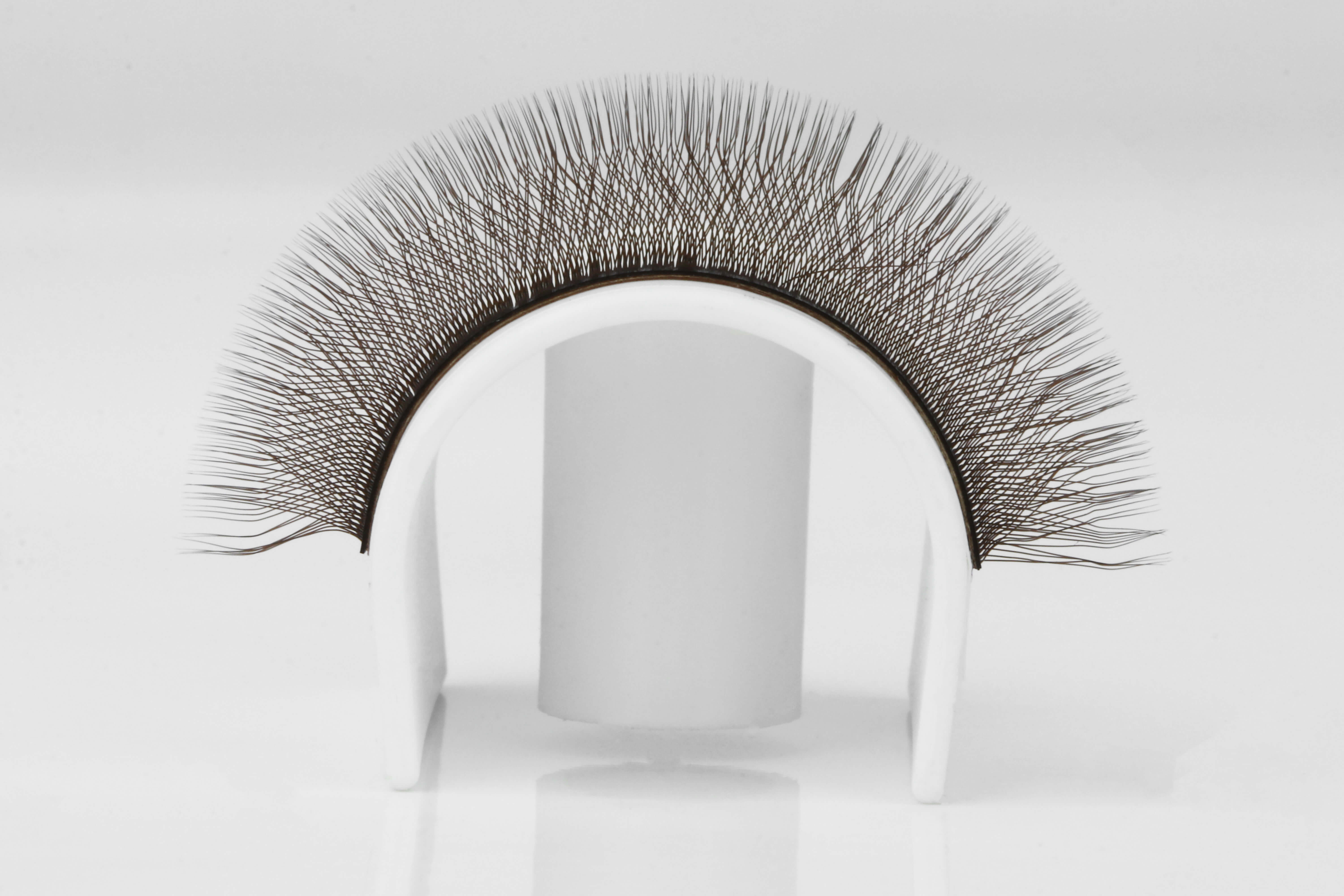 Brown YY lashes spread out