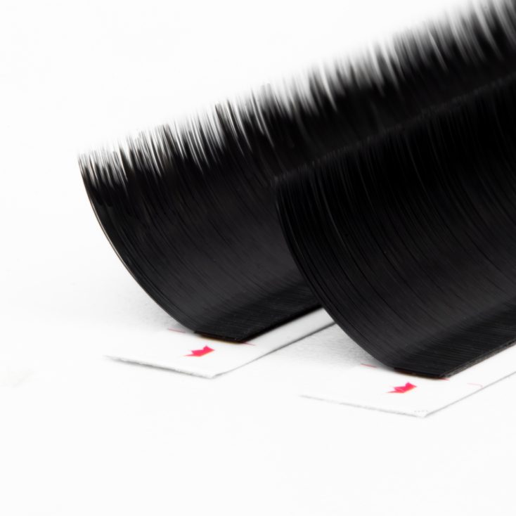 LB-Curl-Lashes-2-1